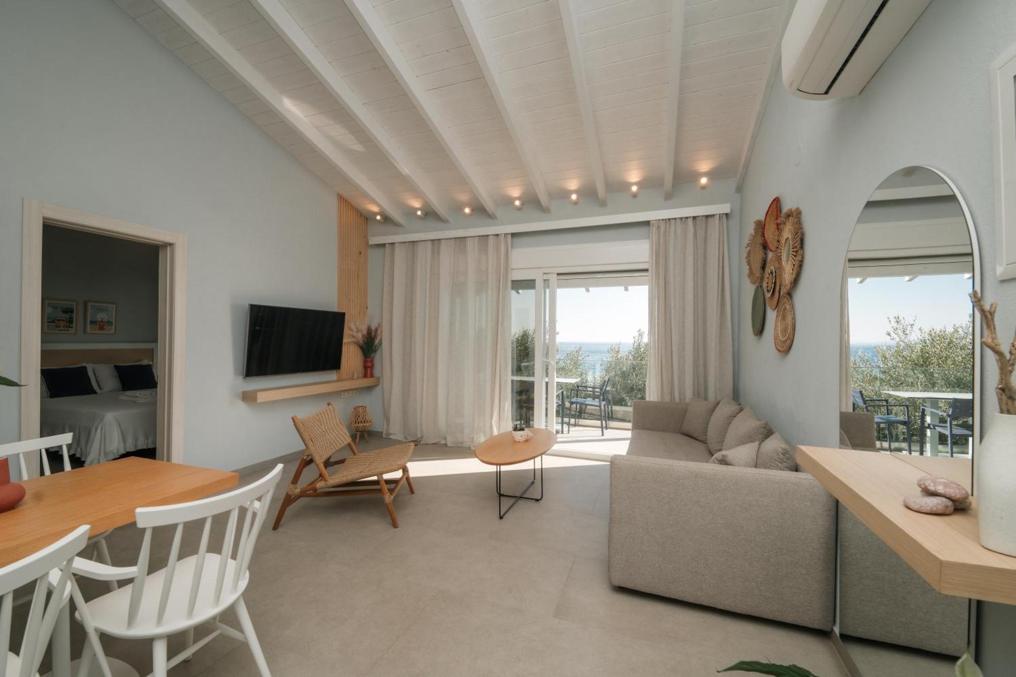 Aegean View Villa Loutra Elevtheron Exterior photo