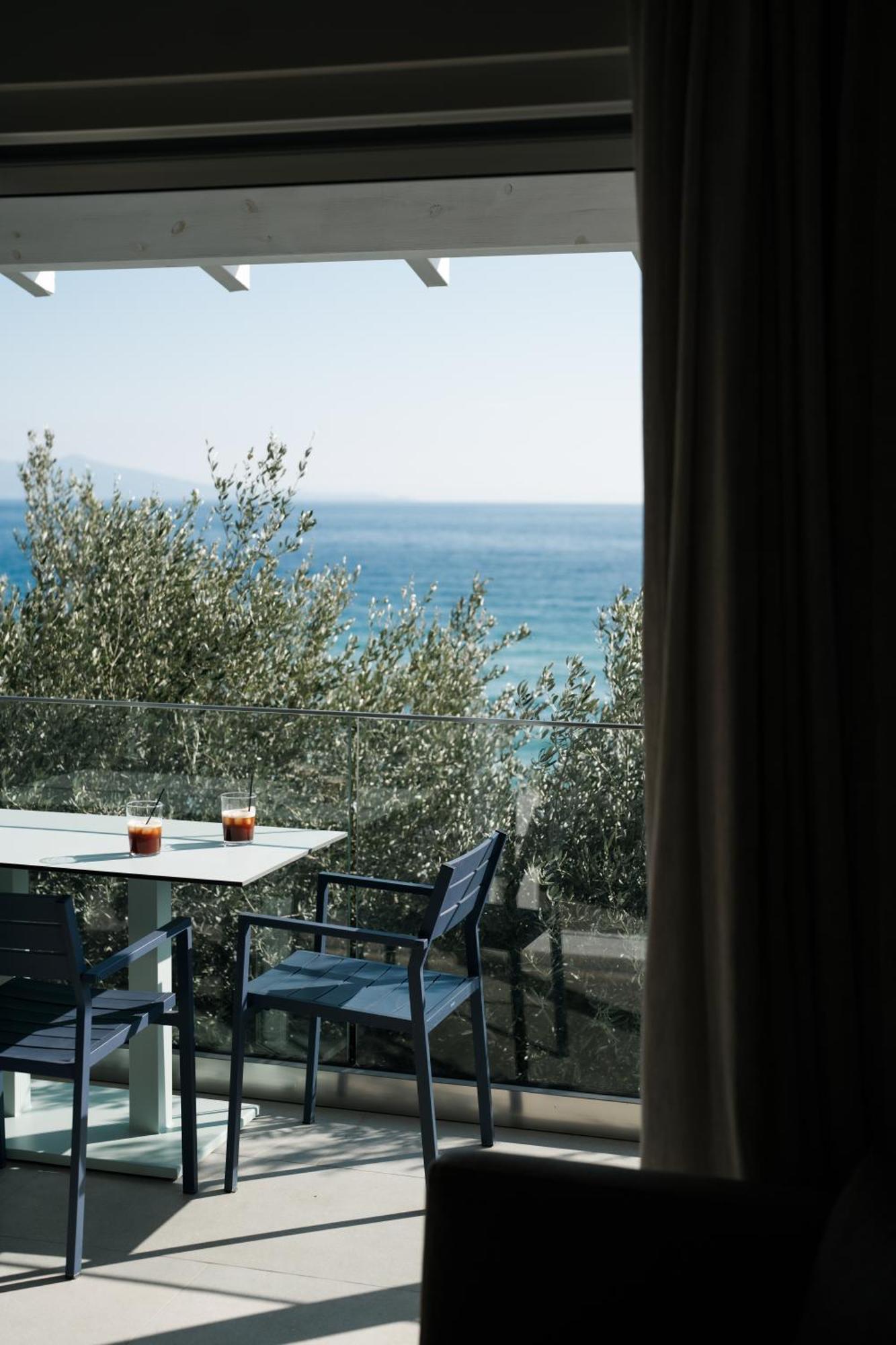 Aegean View Villa Loutra Elevtheron Exterior photo