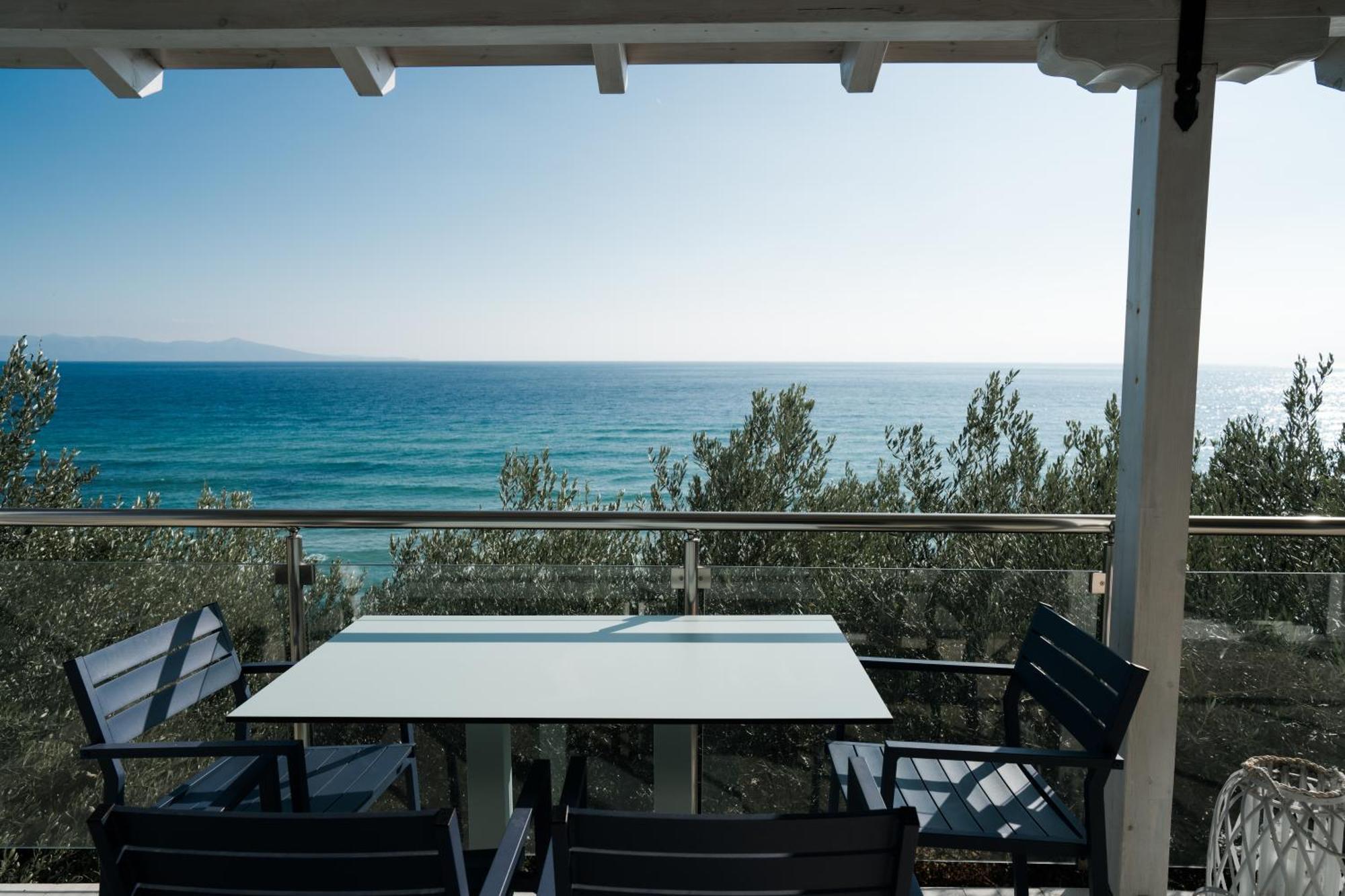 Aegean View Villa Loutra Elevtheron Exterior photo